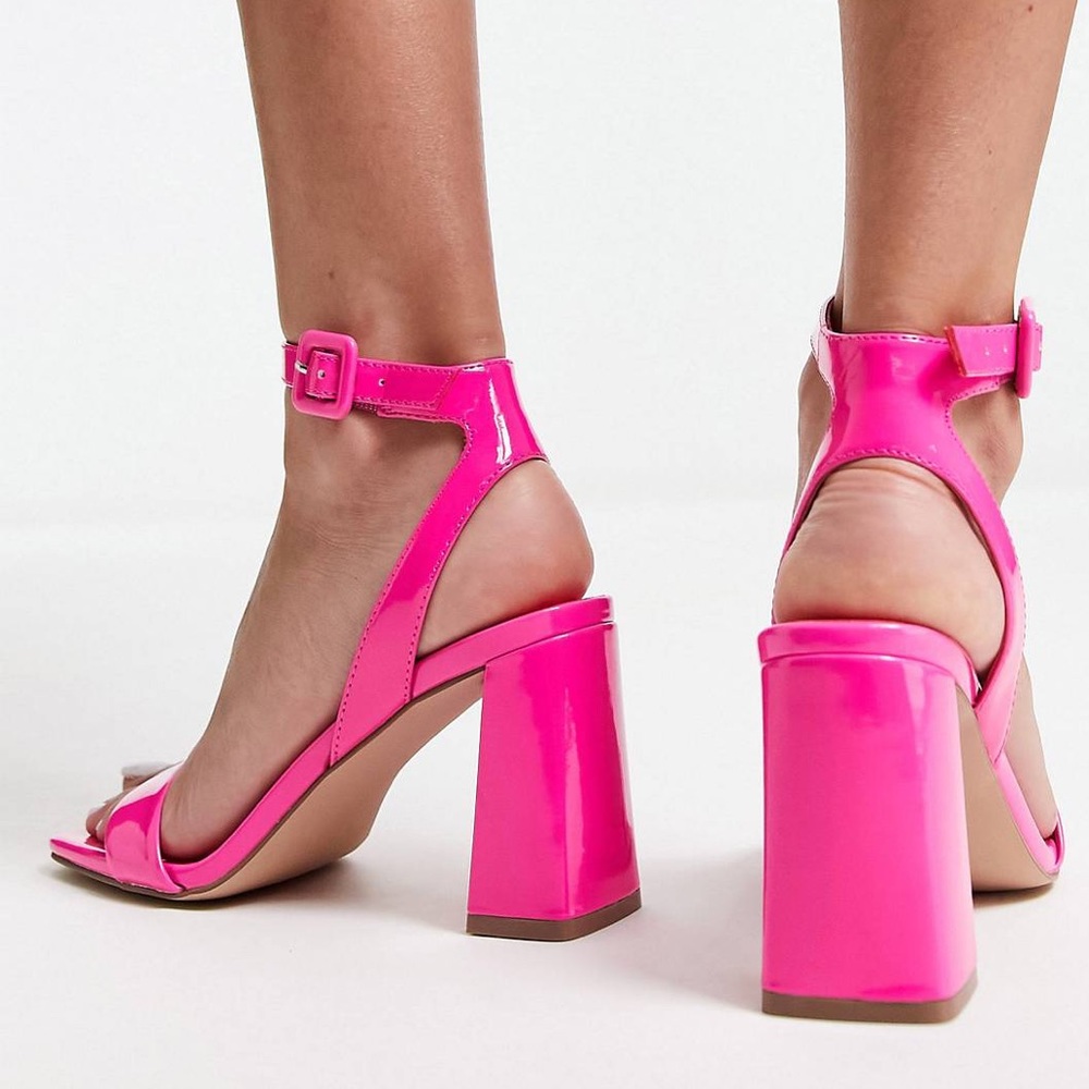 Steve Madden neon Barbie pink patent leather block heel sandals